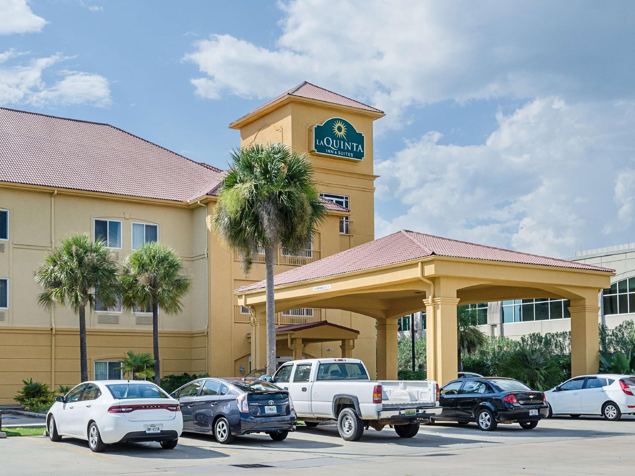 La Quinta By Wyndham Biloxi Hotel Exterior photo